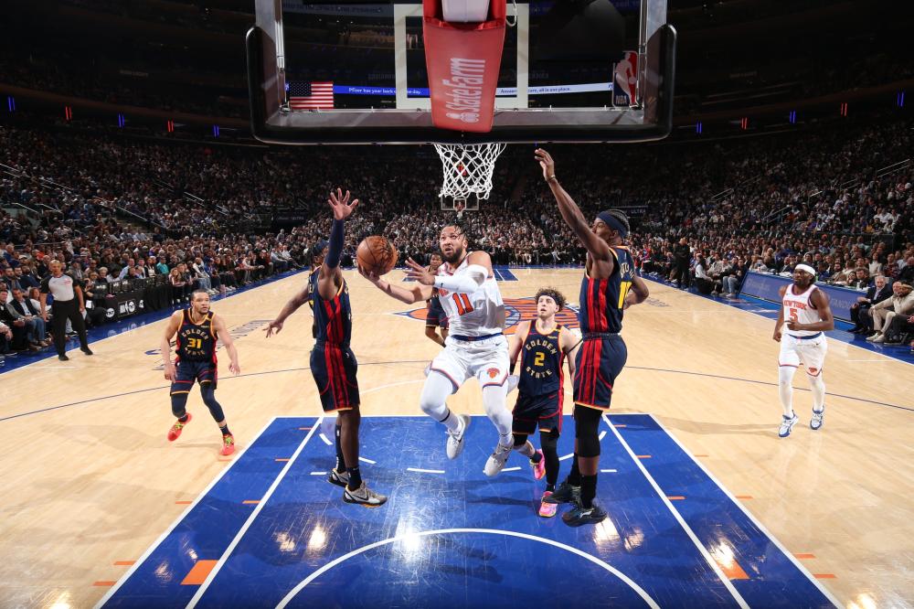 她通过精确 她通过精确