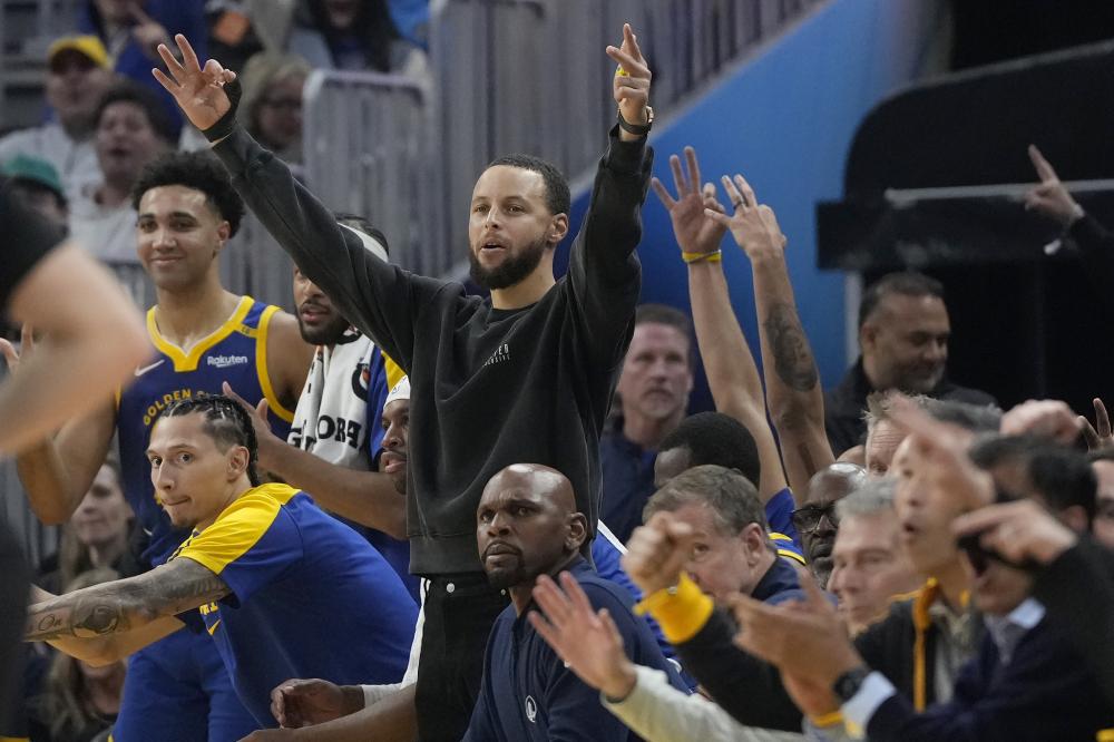 了勇士队的 了勇士队的